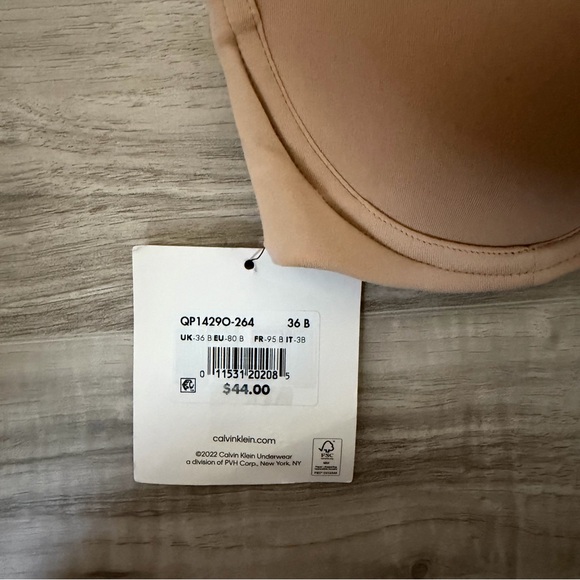 Calvin Klein Lightly Lined Strapless Bra Nude 36B NWT - Picture 3 of 4